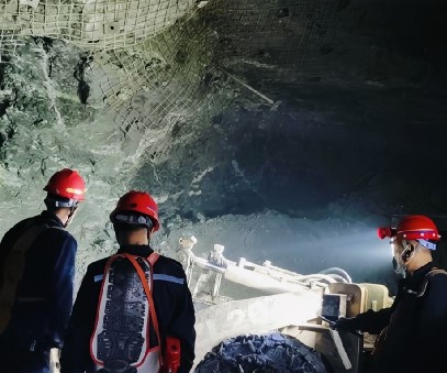 西溝鐵礦｜織密安全防護網(wǎng)，護航全年“零傷亡”